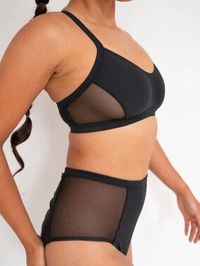 NWOT Lunalee Bellani High Waist Black Mesh Panel Bottoms